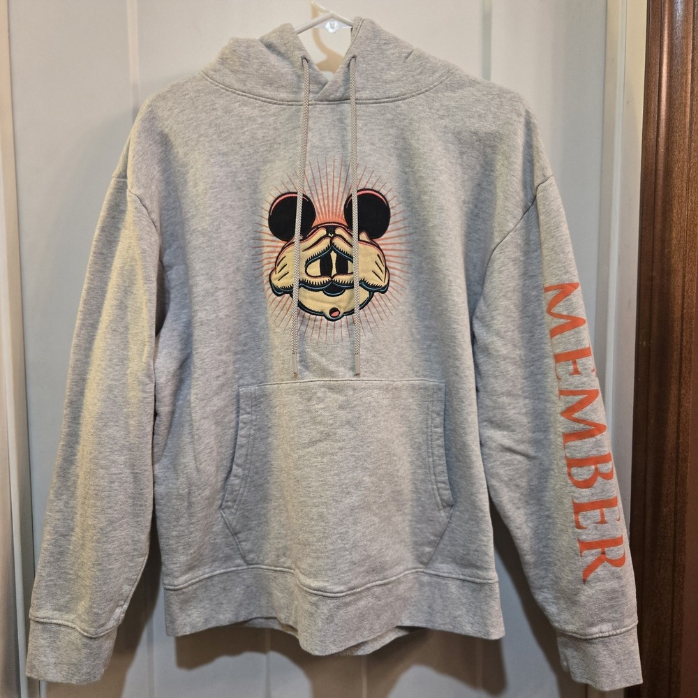 Disney Resorts Halloween 2023 Spooky Mickey DVC Exclusive Hoodie Sweatshirt Med.